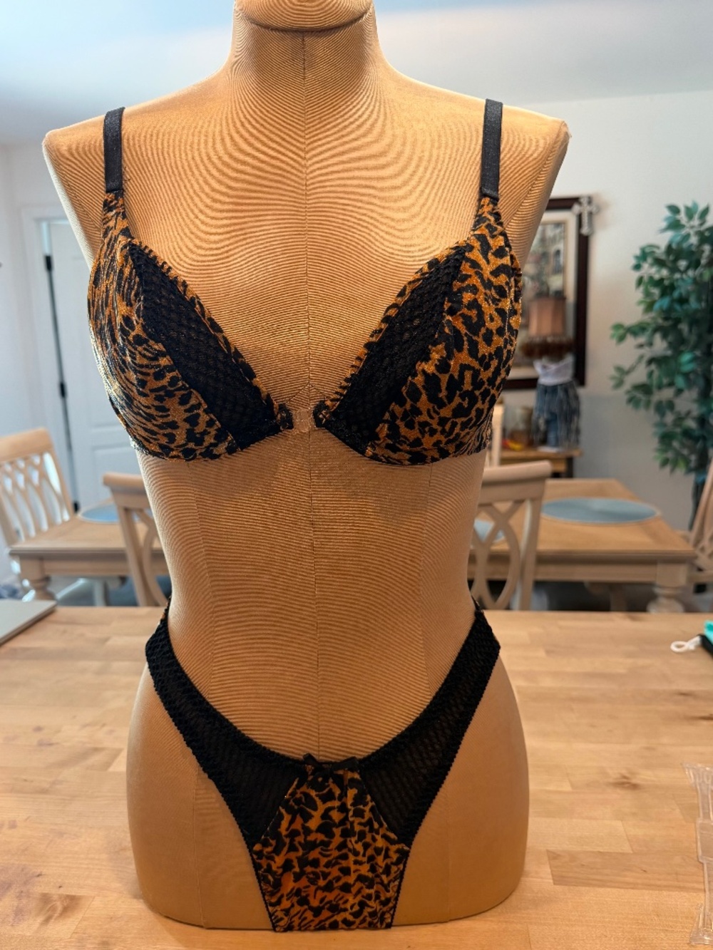 Leopard Bra & Thong Panty set,